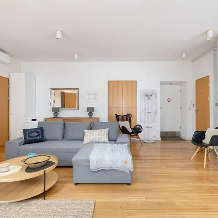 Chmielna Spacious Center * Varsavia