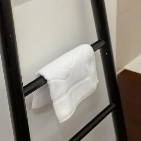 Chmielna Spacious Center