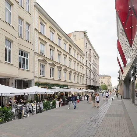 Chmielna Spacious Center アパート *